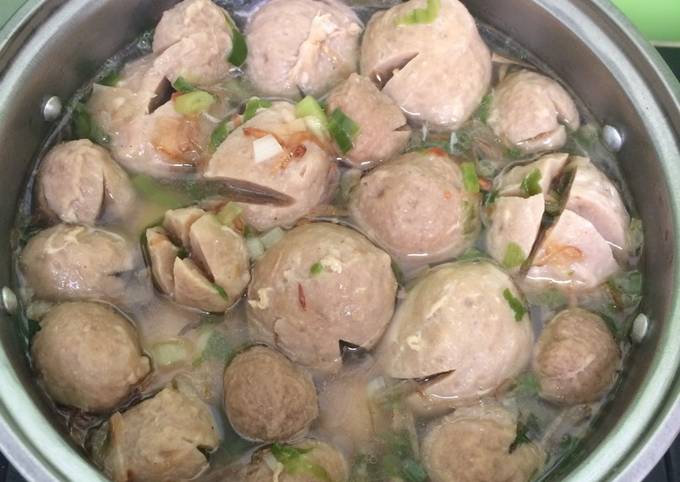 resep kuah bakso sapi spesial enak dan gurih