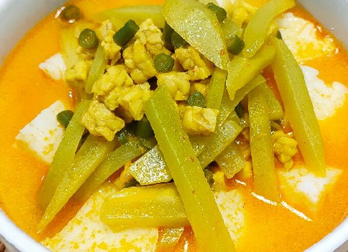 Resep Lontong Sayur Labu Siam yang Lezat dan Menggugah Selera